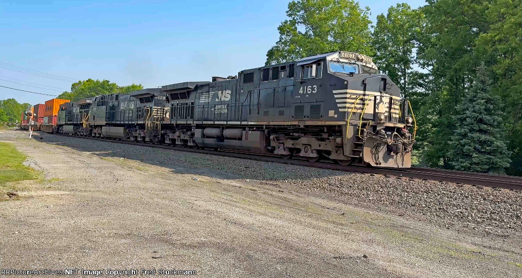 NS 4163 leads 268.